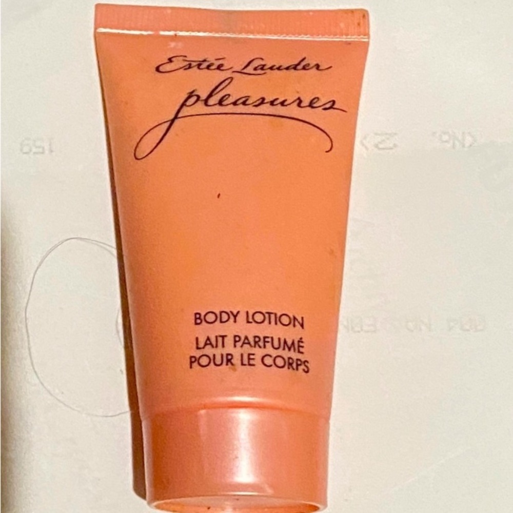Estée Lauder Pleasures Body Lotion